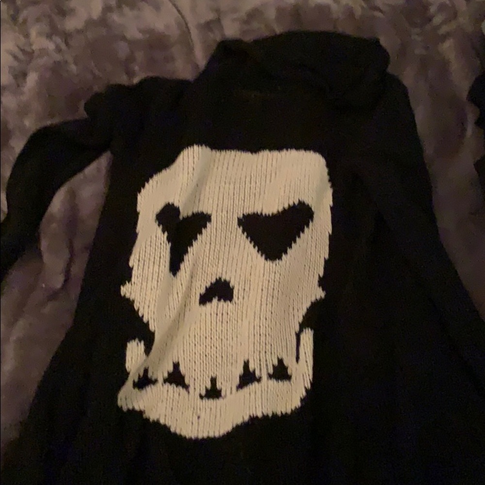 Skull cardigan